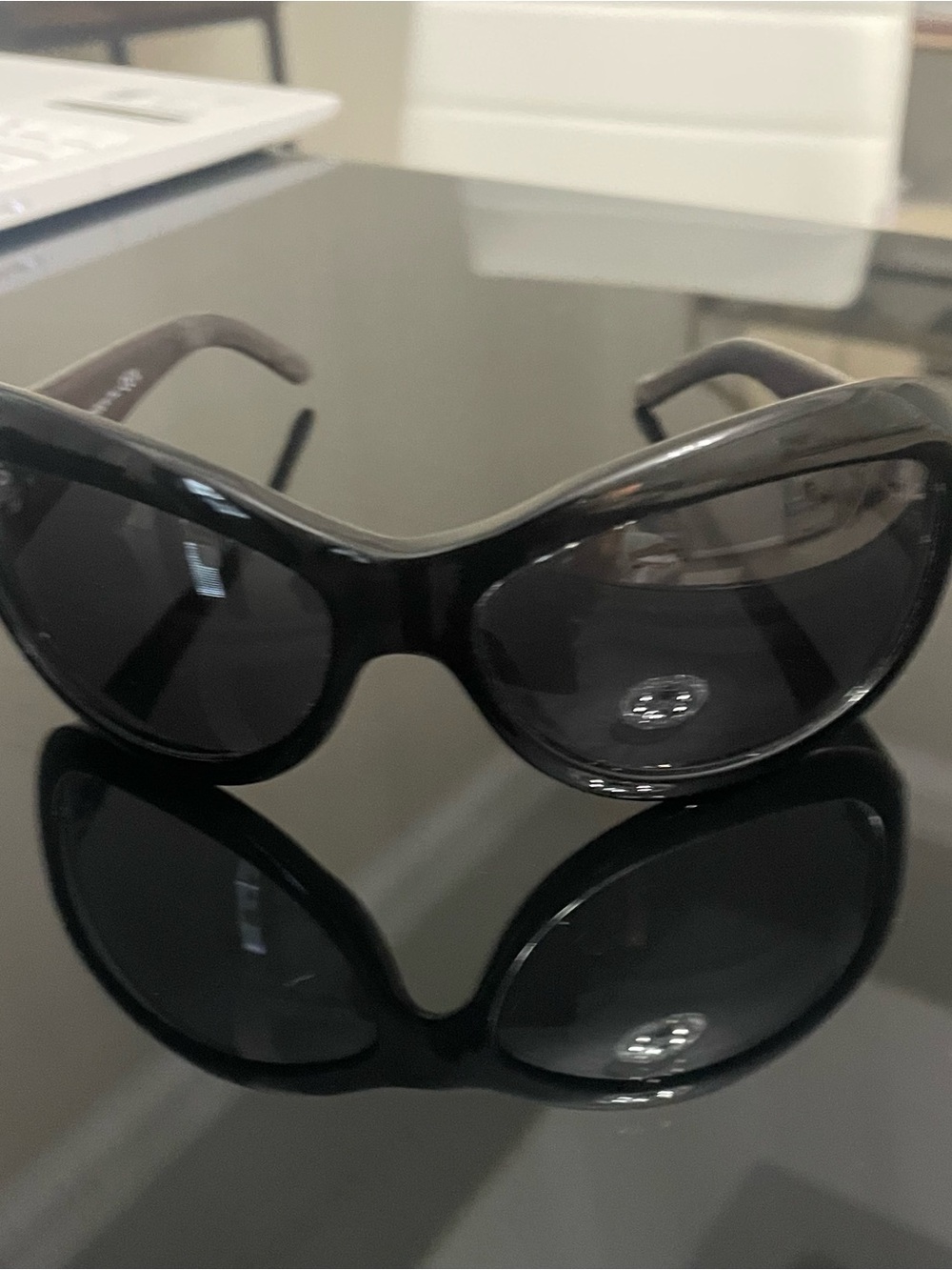 Vintage CHANEL 5116-Q Brown Quilted Temple Sunglasses Dark Smoke Gray Lens